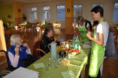 Makové klání v Podkrušnohorských domovech sociálních služeb